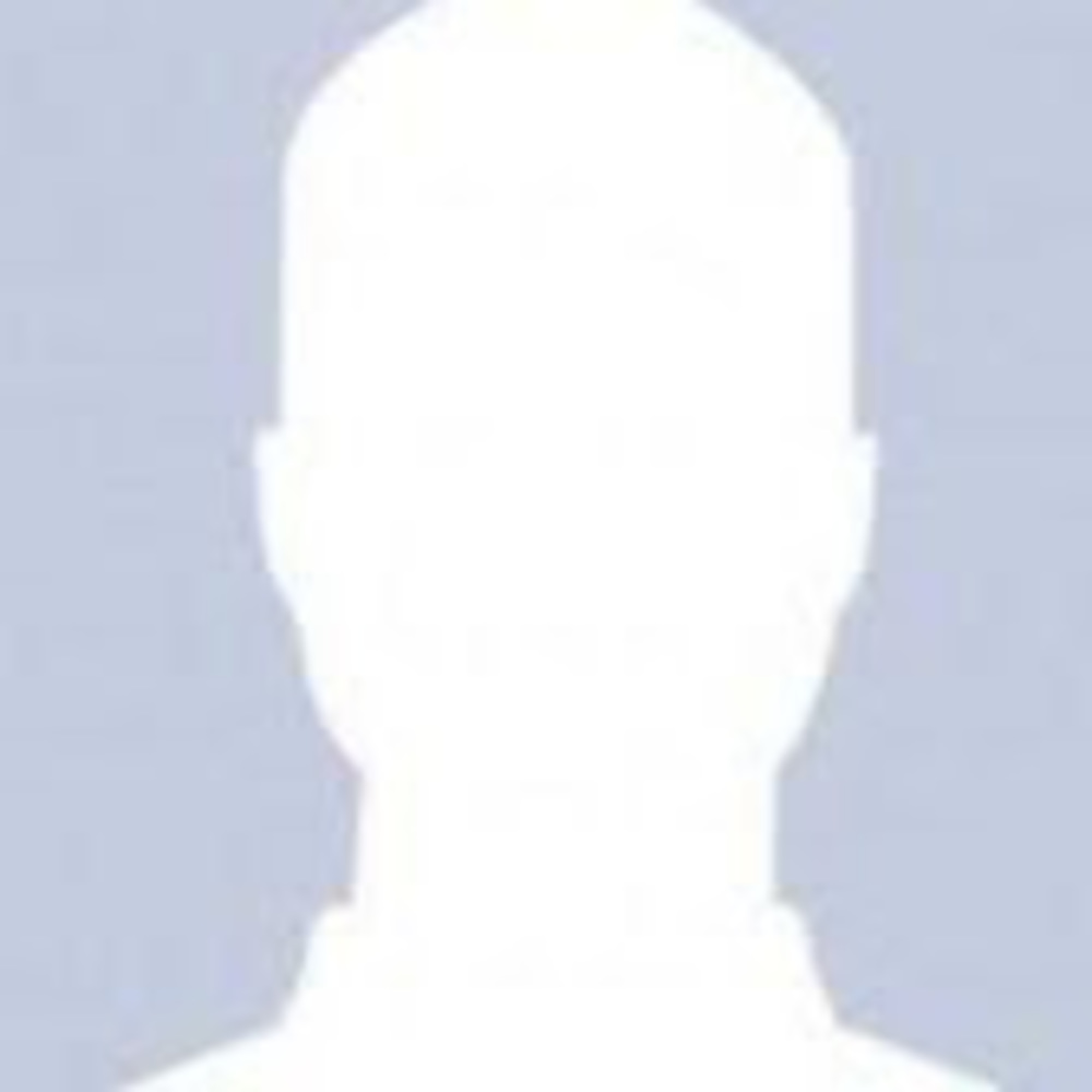 Meet your Posher, Elise